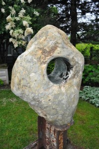Howling Stone
